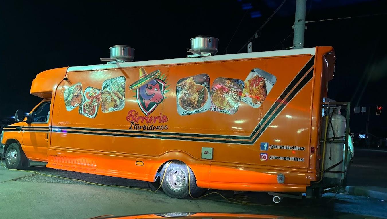Birrieria Iturbidense Food Truck