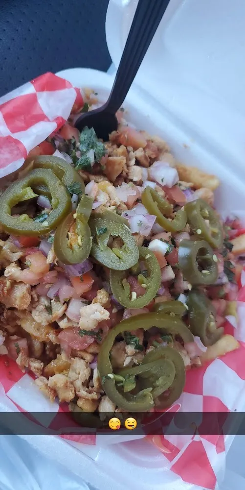 Loaded Fries w Chicken